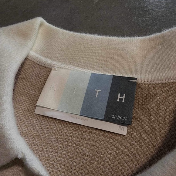 KITH Paisley Harmon Pullover, Size Medium - Picture 5 of 6